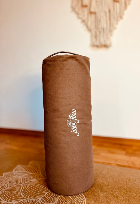 zylindrisches umweltfreundliches Yogabolster mit kleiner Lotusflower von jase-flow
