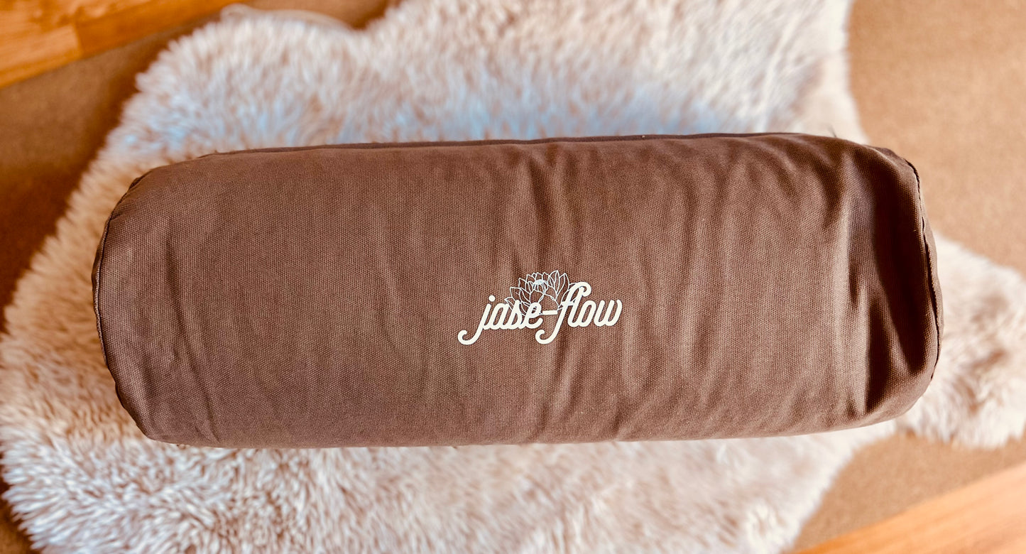 Unser nachhaltiges Yogabolster dein perfektes Hilfsmittel für Yin-Yoga oder Meditation